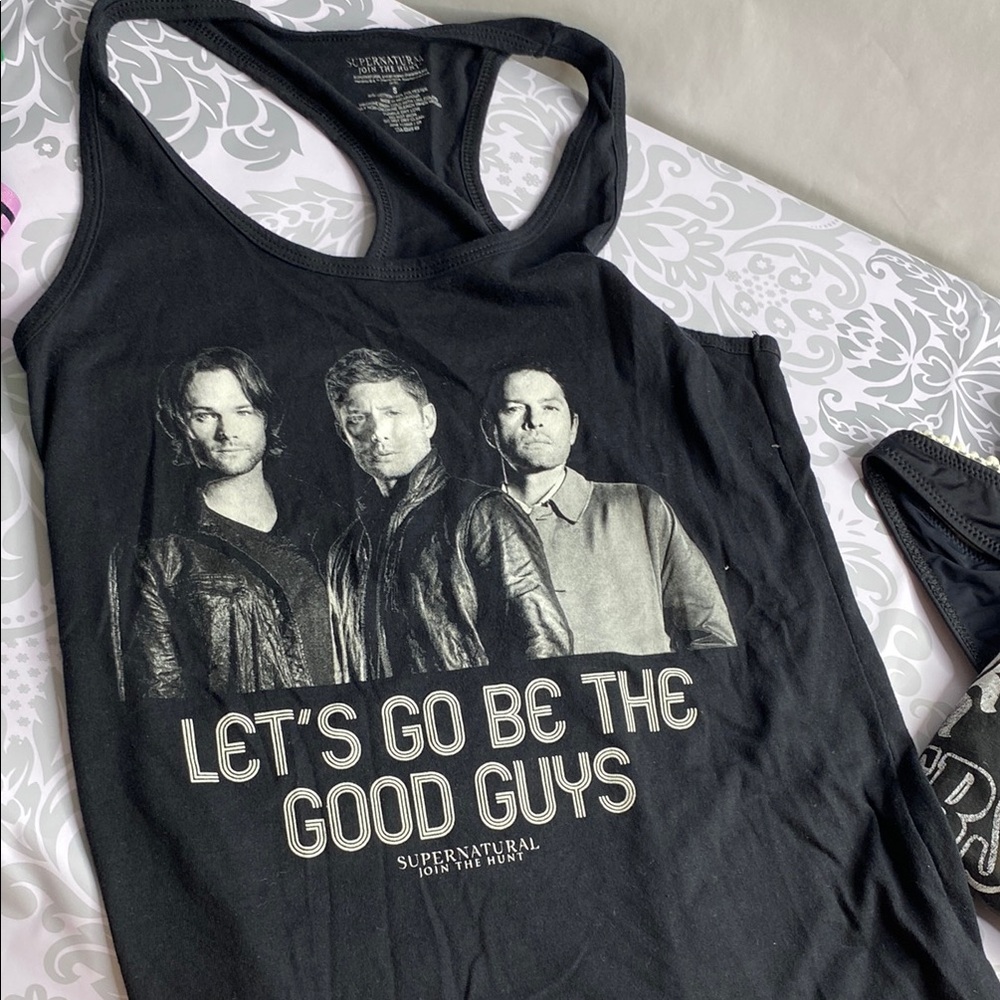 Bundle Women’s Random college drawer purge Supernatural series tanks 8 pieces